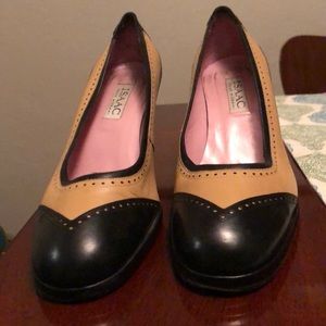 Spectator Style / 3” Heels